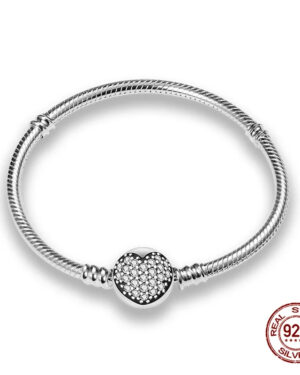 925 sterling silver snake chain charm bracelet with a round clasp decorated with a sparkling cubic zirconia heart pattern.